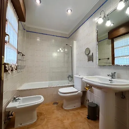 Holiday home Adosado En *